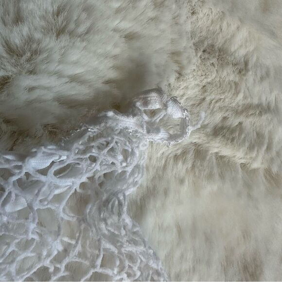 White alt/emo fishnets/ fishnet tights - Picture 5 of 8